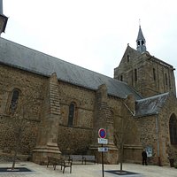 Notre Dame de la Paix de Pontorson
