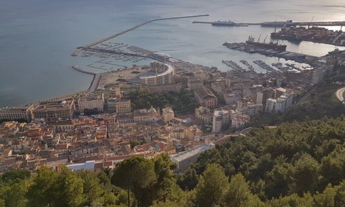 Salerno vista dall'alto (castello di Arechi)