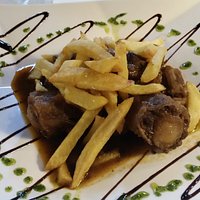 Rabo de toro y postres