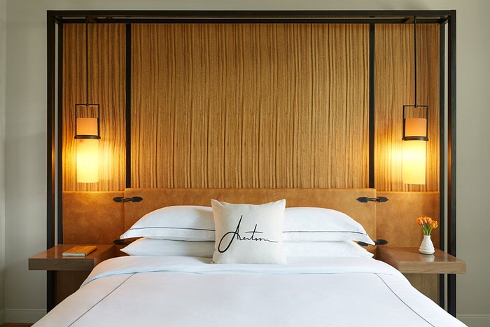 Hotel bedsheets: The truth about how clean they really are - The Manual