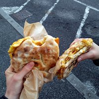 5 e 5 (focaccia normale, 2.50€)
