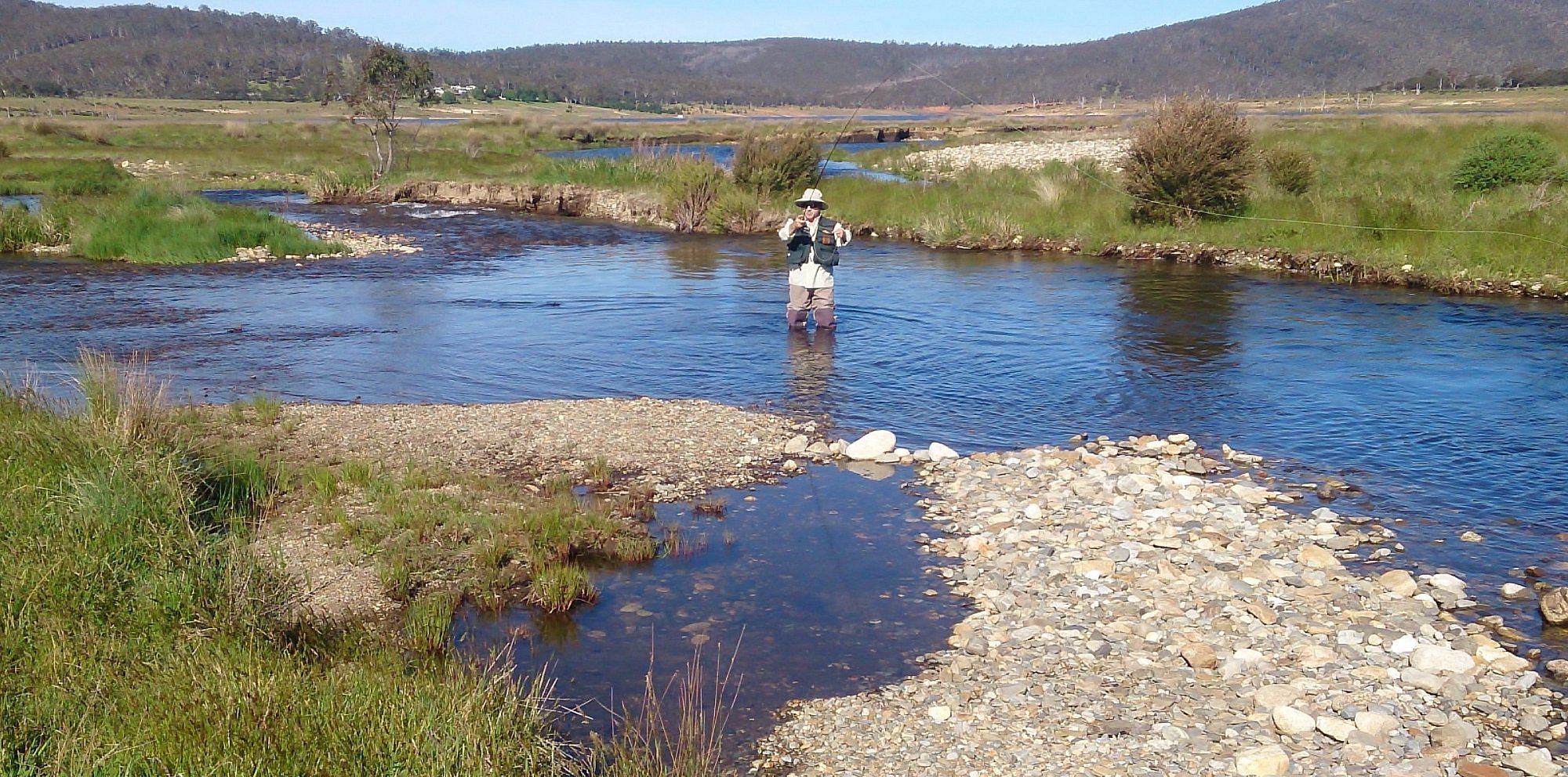 fly fishing tours tumut