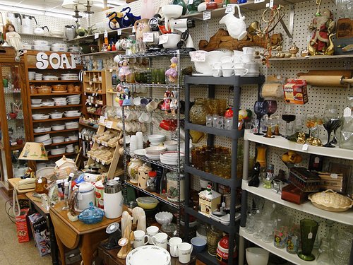 Specialty Retailer - Shopping - Near Me - Pottery - Antiques
