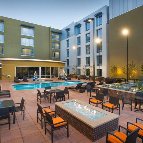 THE 10 BEST Burbank Hotel Deals (Nov 2023) - Tripadvisor