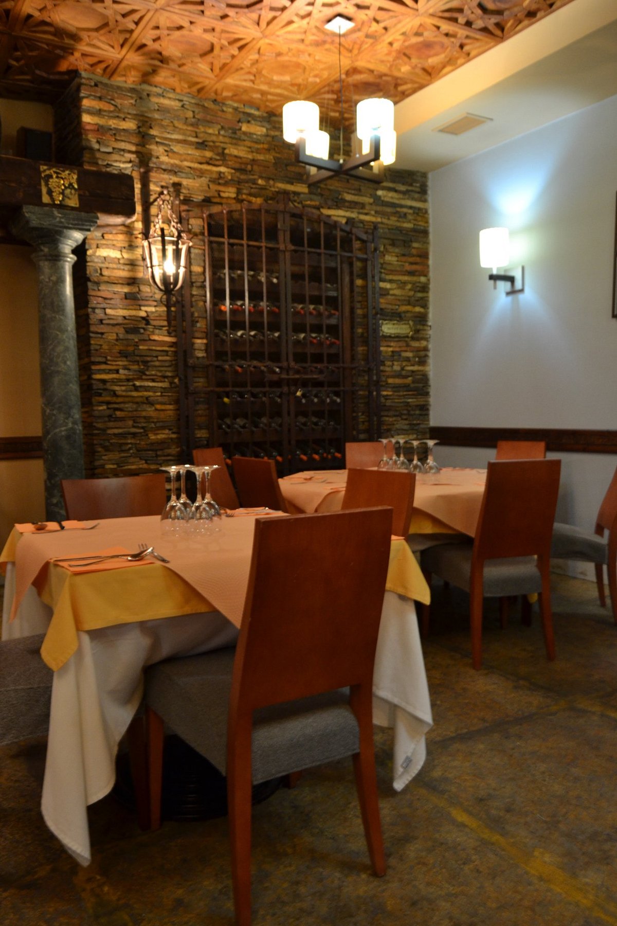 ASADOR DESPENSA DE LA ALPUJARRA, Trevelez - Restaurant Reviews, Photos &  Phone Number - Tripadvisor