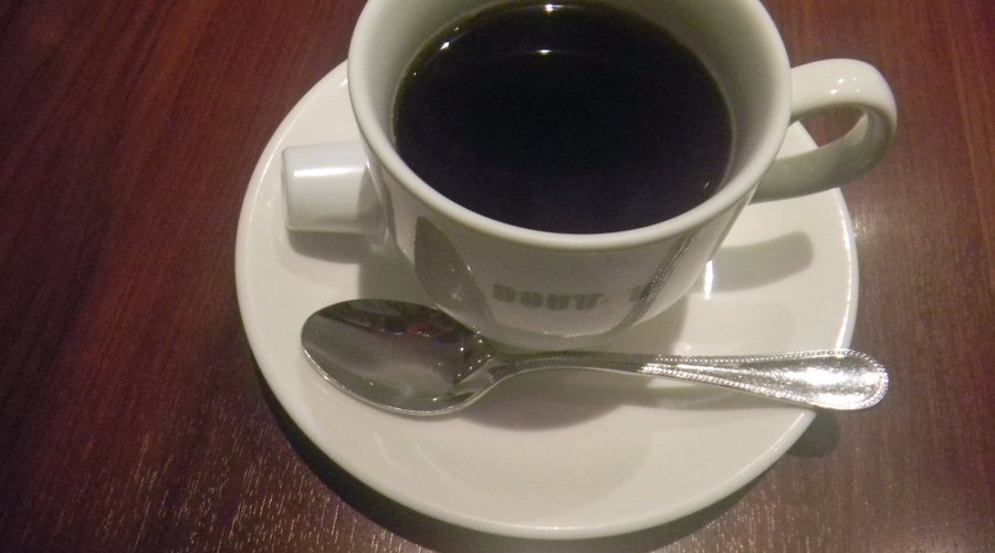 ドトール中目黒店／いつもアメリカンコーヒー（220円）を注文します