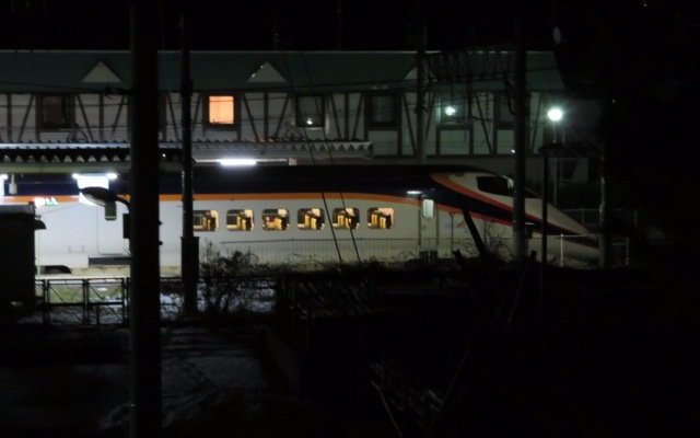山形新幹線をみれますよ