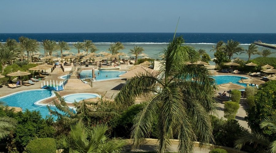 Flamenco Beach & Resort