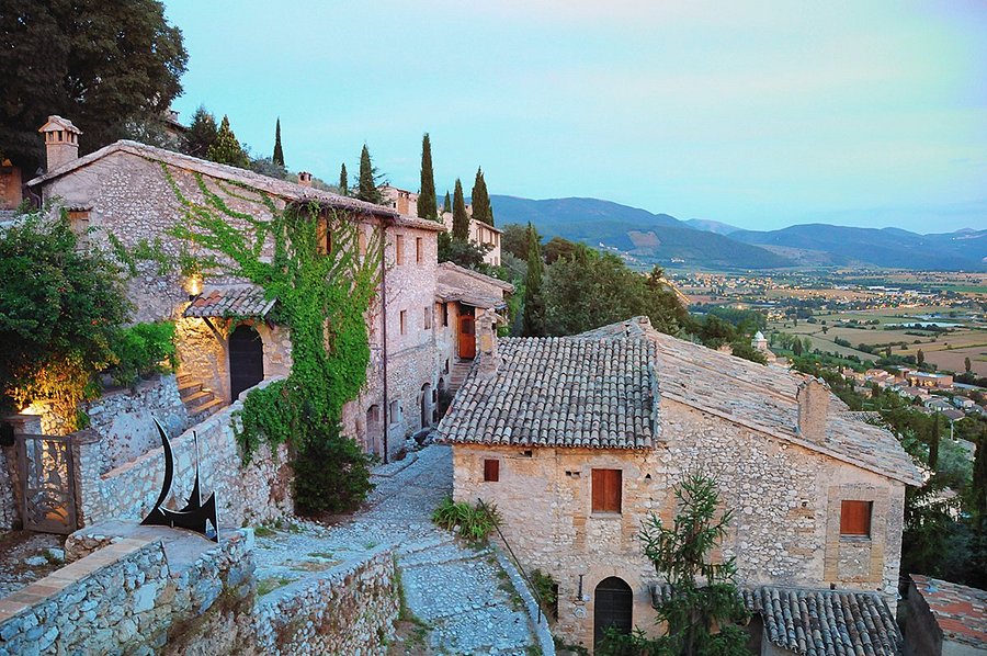 Via Campello Sul Clitunno 20 BORGO LIZORI Hotel (Campello sul Clitunno, Umbria): Prezzi 2022 e