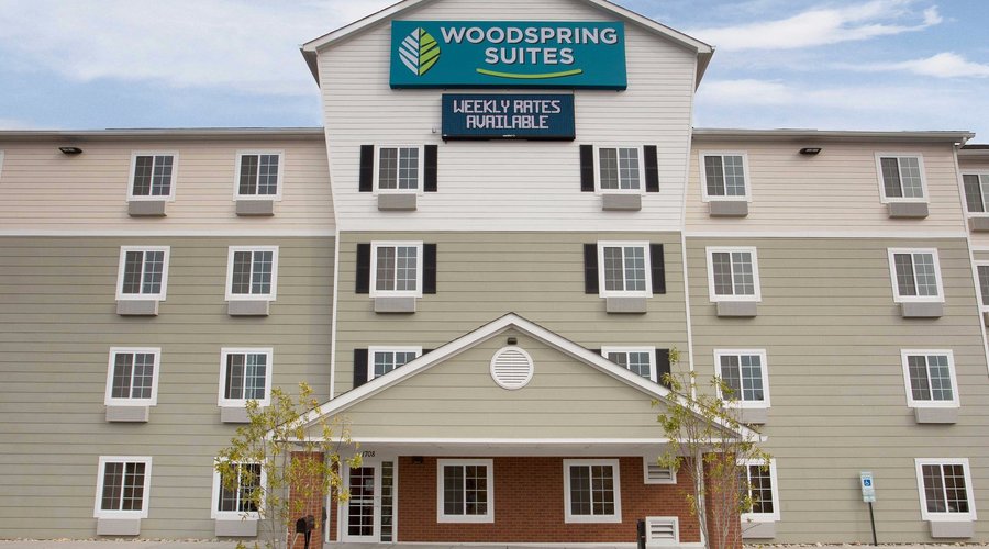 밸류 플레이스 체서피크 그린브라이어 (WoodSpring Suites Chesapeake-Norfolk Greenbrier, 체사피크) - 호텔 리뷰 & 가격 비교