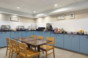 Bersantap