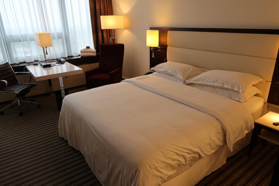 sheraton munich arabellapark hotel prices