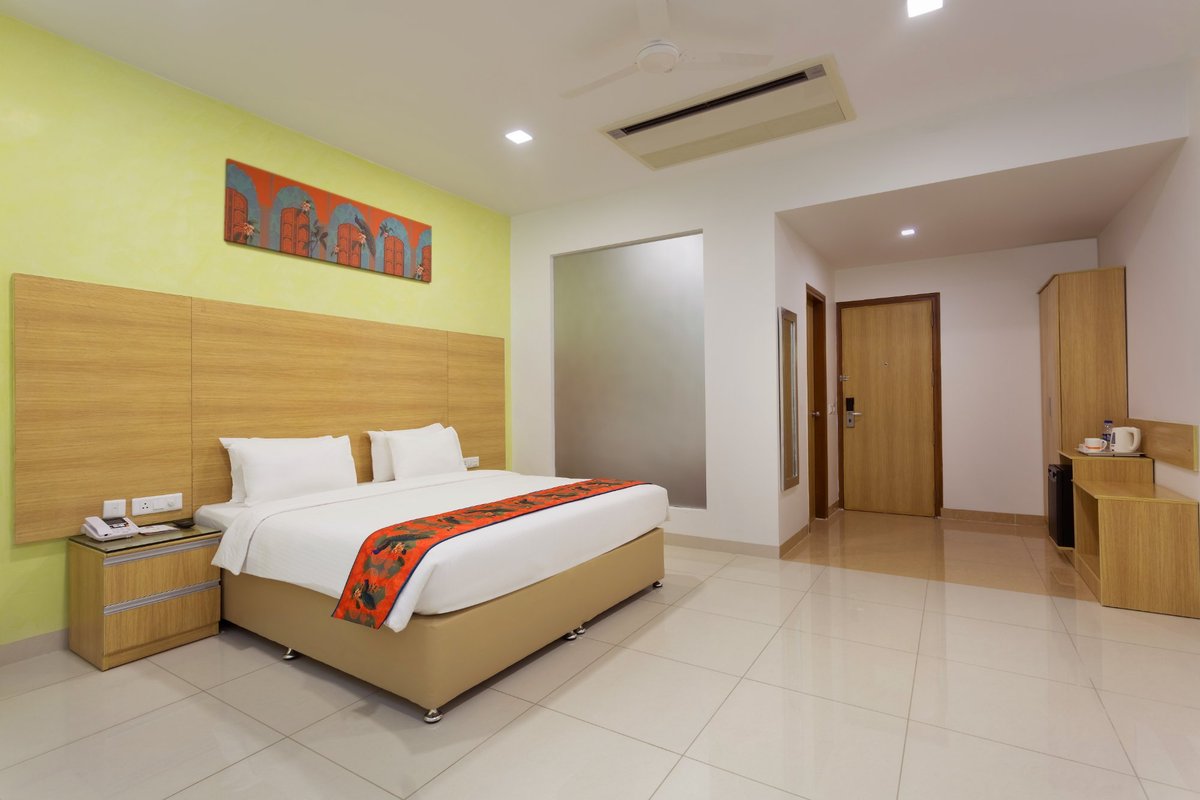 Ginger Noida City Center Rooms: Pictures & Reviews - Tripadvisor