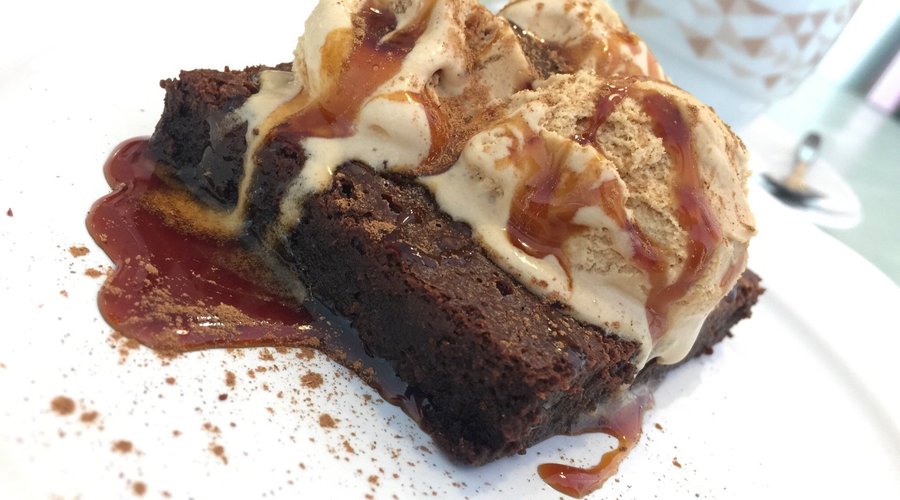 Uno de los sitios más especiales para desayunar que existen en Extremadura... tarta de zanahoria