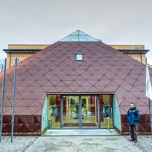 Carrello porta cappelli - Foto di Museo del Cappello Borsalino, Alessandria  - Tripadvisor