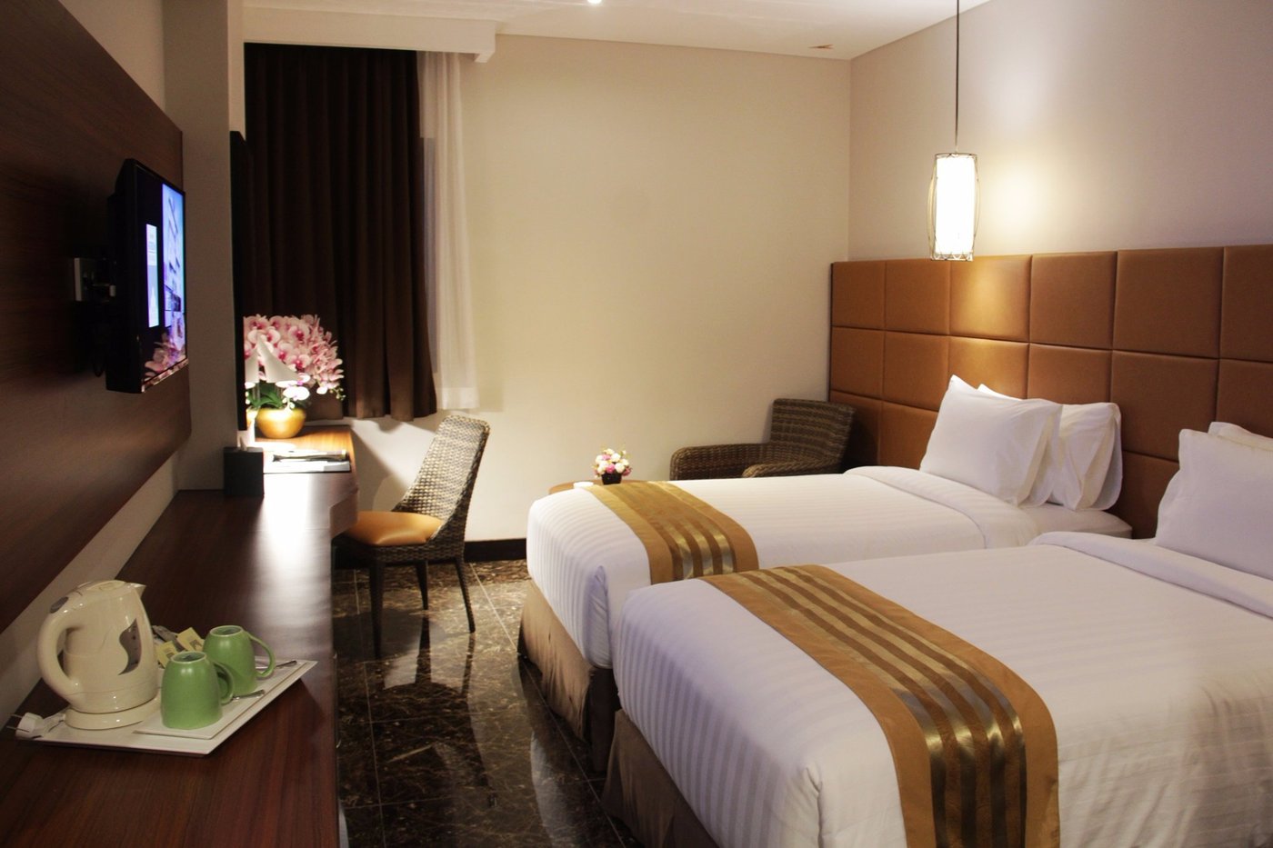 ATRIUM PREMIERE CILACAP (Indonesia) Ulasan & Perbandingan Harga Hotel