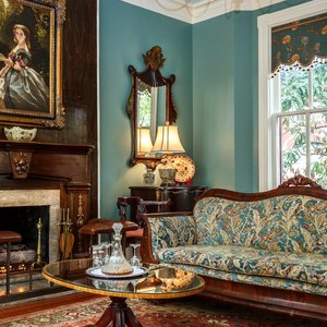 Eliza Thompson House, Historic Inns of Savannah in Savannah