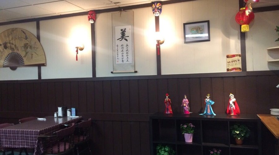good Chinese food...............................................................................