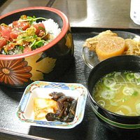 こちらはランパス限定の鉄火丼