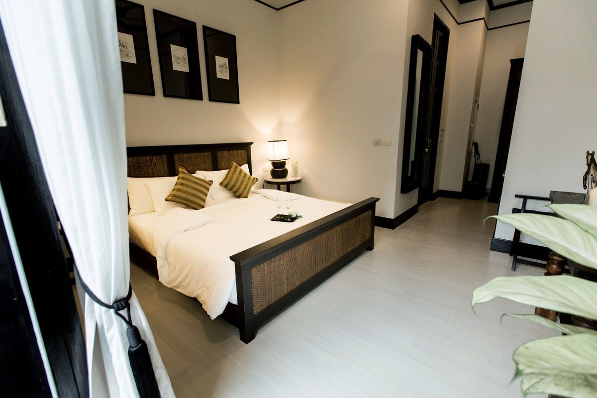 99 The Heritage Hotel - hotel rooms