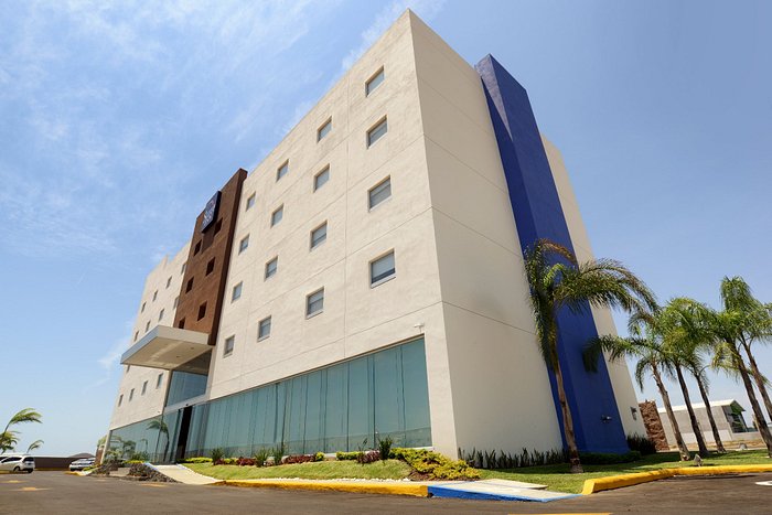 SLEEP INN MAZATLAN desde $1,155 (Mazatlán, Sinaloa) - opiniones y comentarios - hotel - Tripadvisor