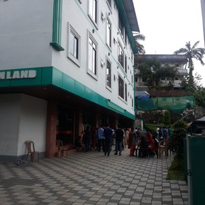 Hotel Green Land