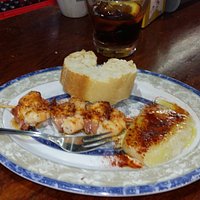Brocheta de langostinos y pulpo