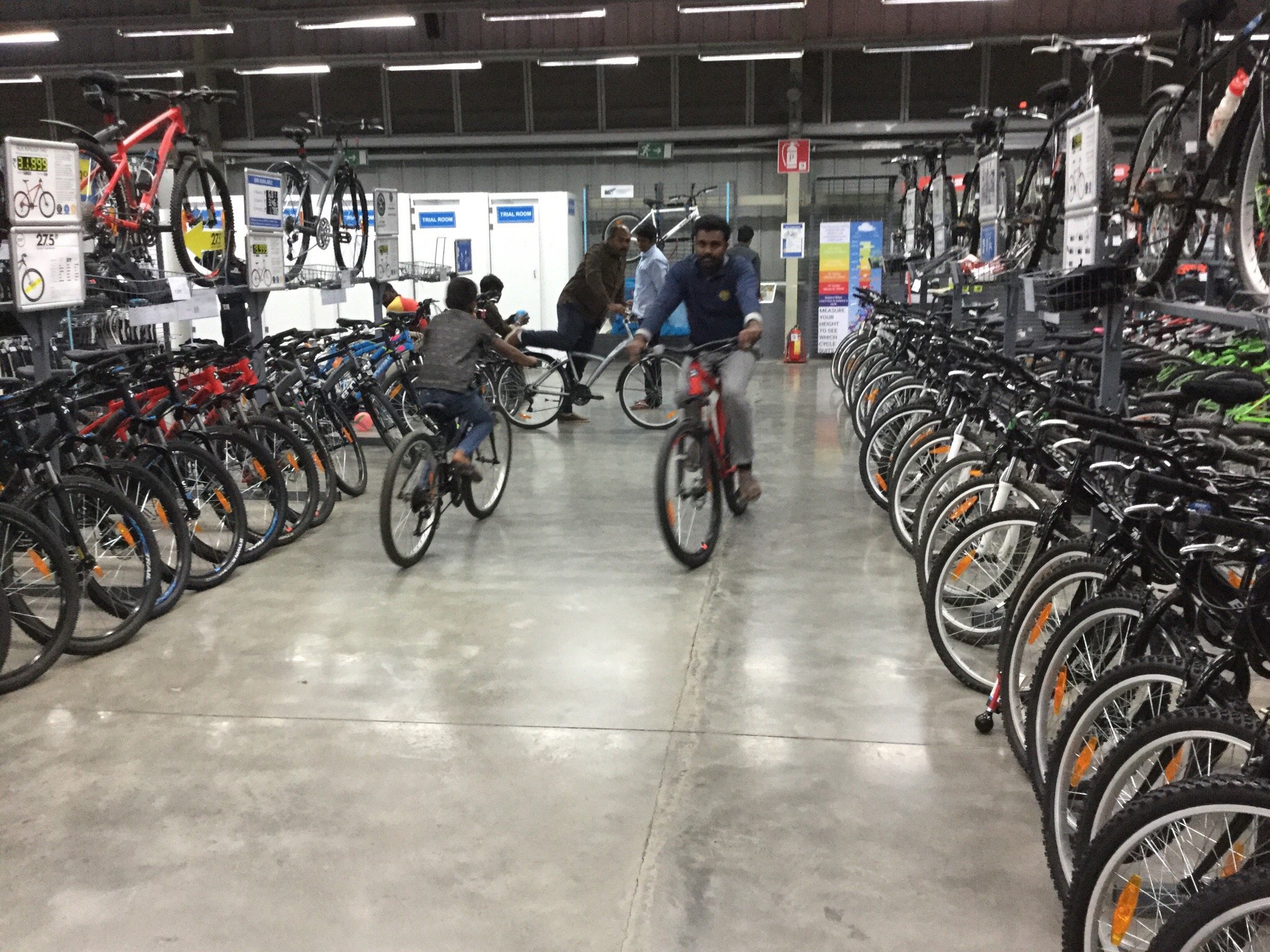 Decathlon cycle store cheap near me