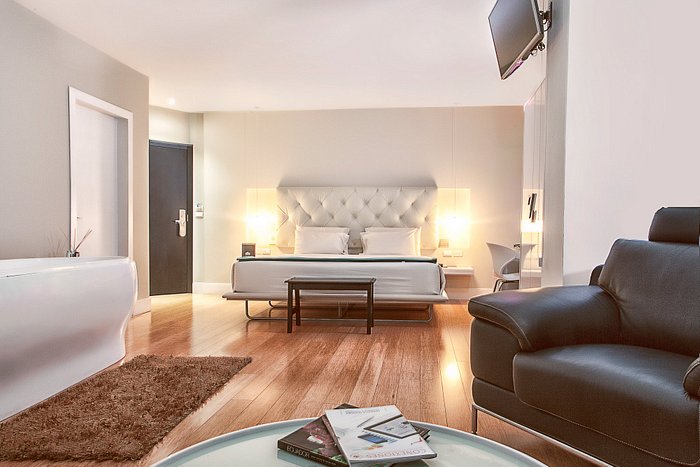 Conectado equipaje Mula TRYP BY WYNDHAM CUENCA ZAHIR - Ahora 65 € (antes 8̶4̶ ̶€̶) - opiniones y precios Conectado equipaje Mula TRYP BY WYNDHAM CUENCA ZAHIR - Ahora 65 € (antes 8̶4̶ ̶€̶) - opiniones y precios