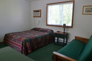 Room & Suite