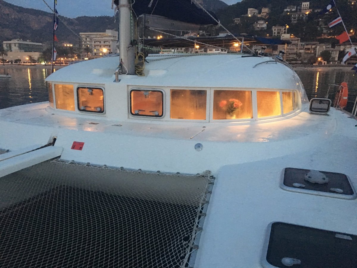 sailing catamaran port de soller