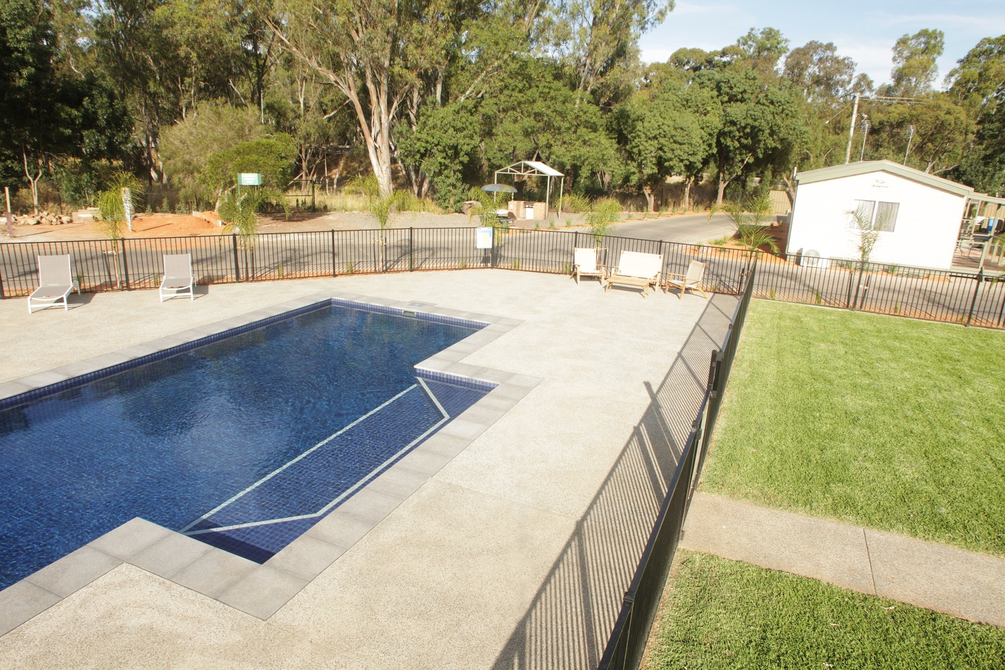 Riverside Cabin Park Pool Pictures & Reviews - Tripadvisor