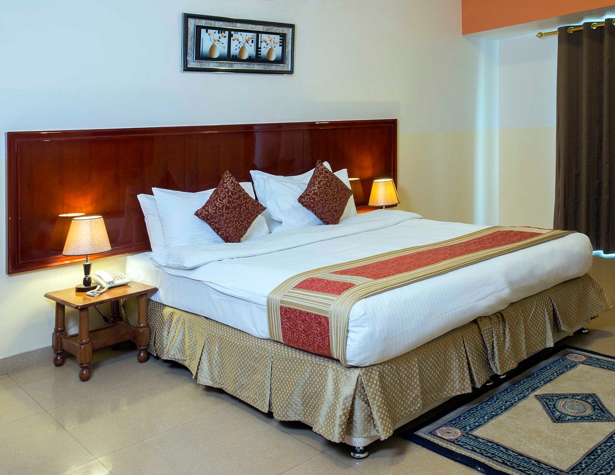 Safeer Plaza Hotel, hotel in Muscat
