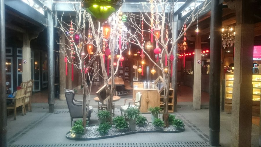 Maan Coffee in "wu
Dianshi" historical place in Quangzhou city