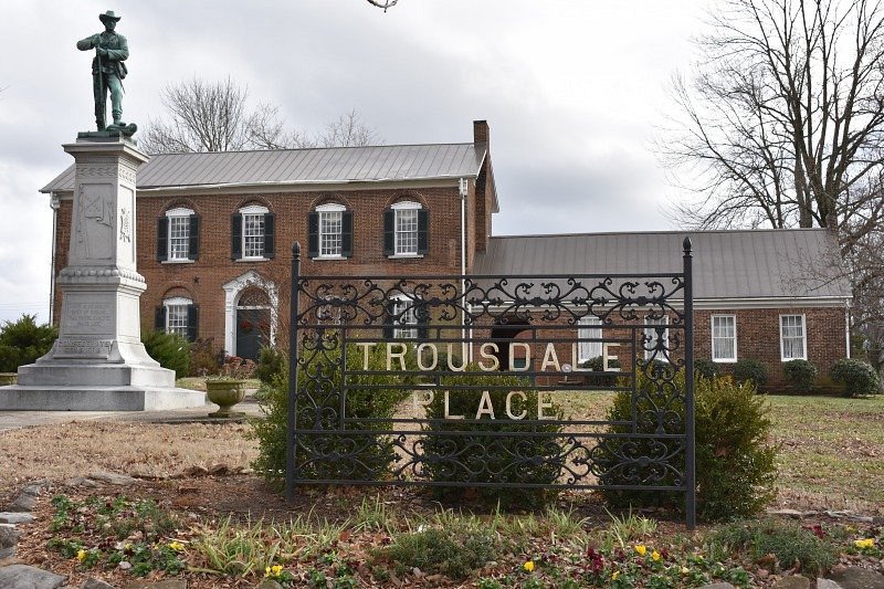 Trousdale Place image