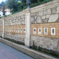 Fuente de los 50 caños