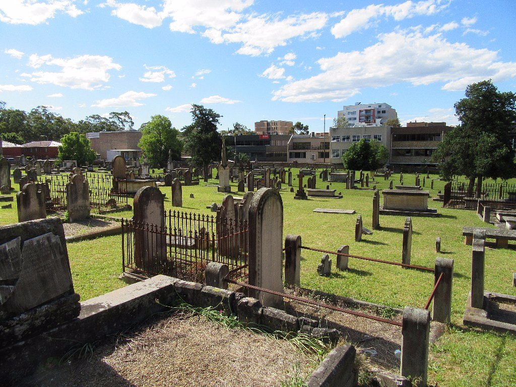 В какие дни посещают кладбище в 2024. Кладбище Уэльс. Кладбище Наполи. St John Cemetery. New St. John's Cemetery.