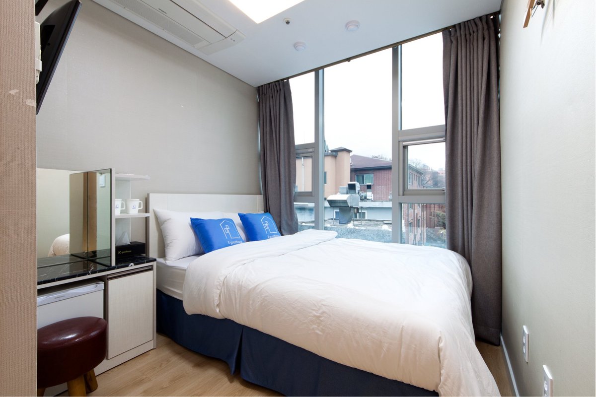 STAY 7- MYEONGDONG $22 ($̶5̶9̶) - Prices & Guest house Reviews - Seoul ...