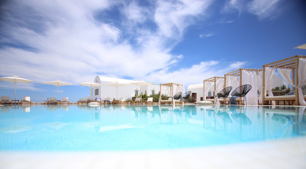 Astro Palace Hotel &amp; Suites, hotel in Santorini