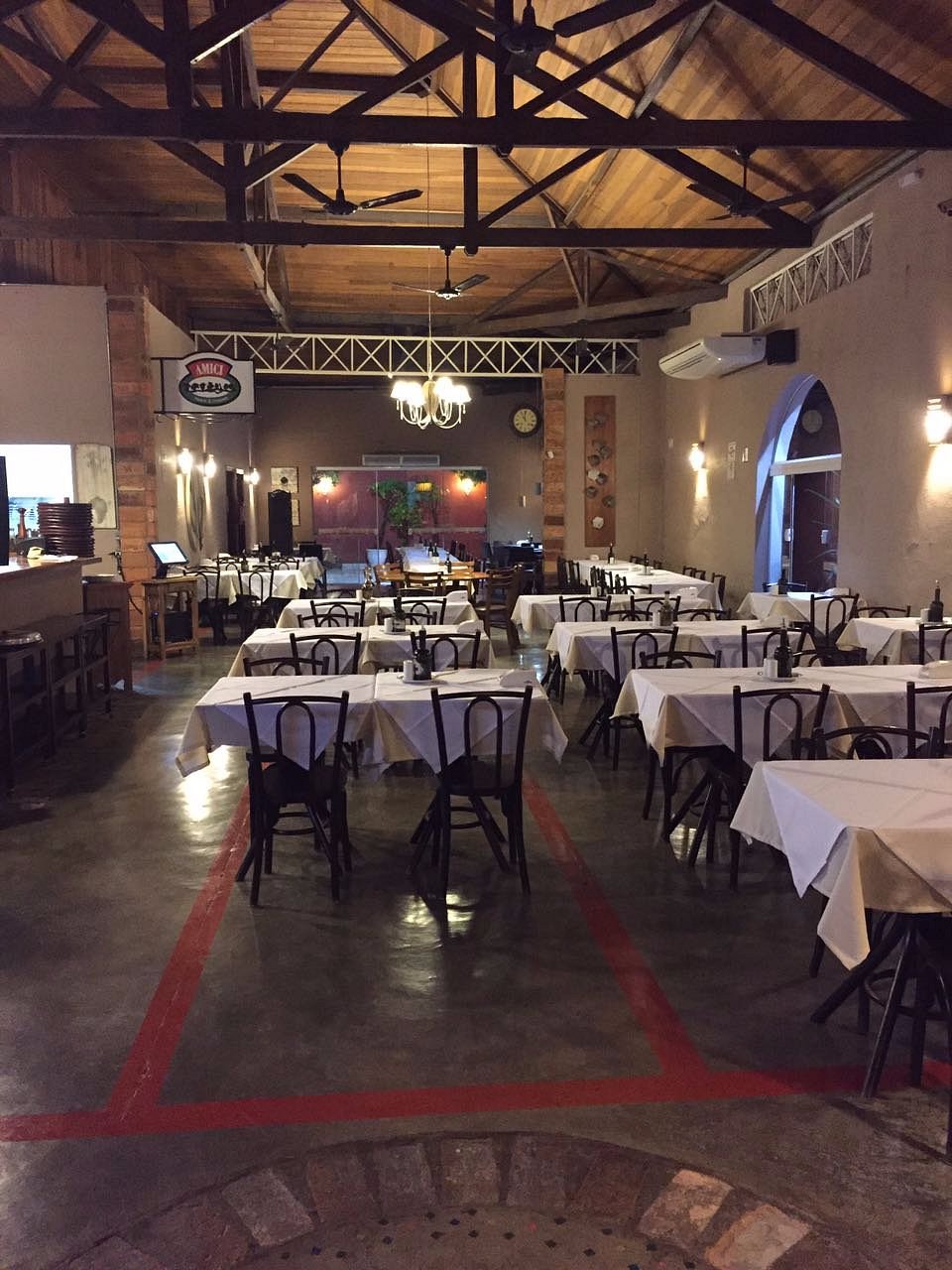 Forneria Itália Ristorante e Pizzaria - Restaurante Italiano em Santa Paula
