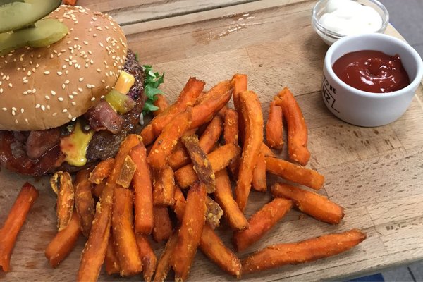 The flank steak burger - Picture of Kuja Bar & Bistro, Helsinki -  Tripadvisor