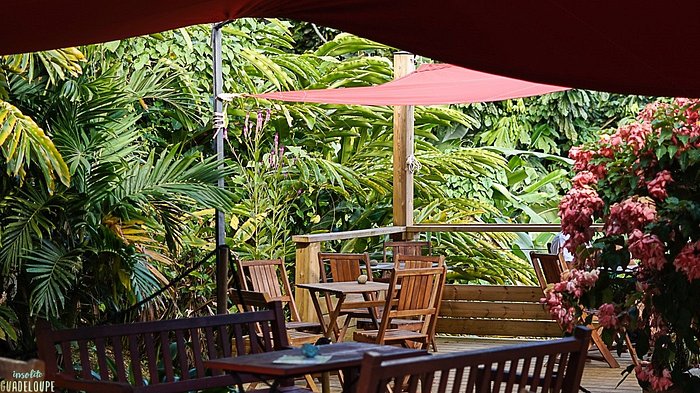 C&C CLASSIC DINER - Inn Reviews (Petit-Bourg, Guadeloupe) - Tripadvisor