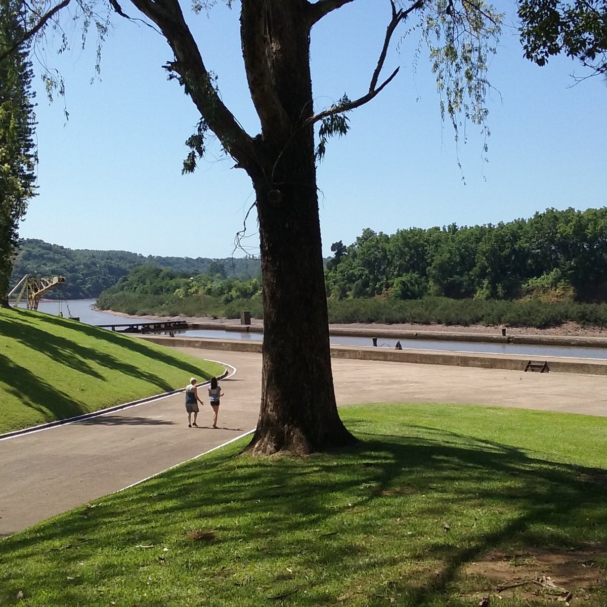 Barragem Eclusa de Bom Retiro do Sul - ATUALIZADO 2023 O que saber antes de  ir - Sobre o que as pessoas estão falando - Tripadvisor