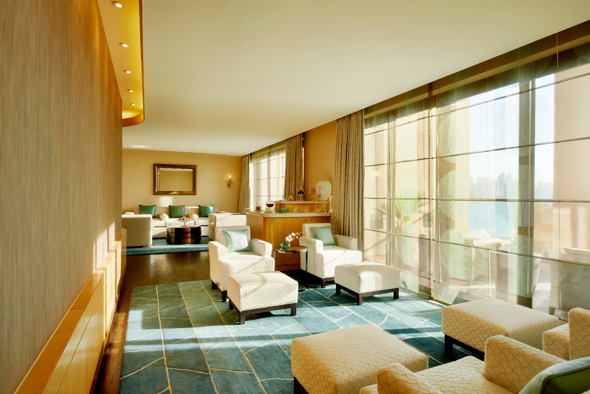 Hotel photo 15 of Fairmont The Palm.