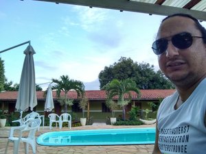 Piscina e praia