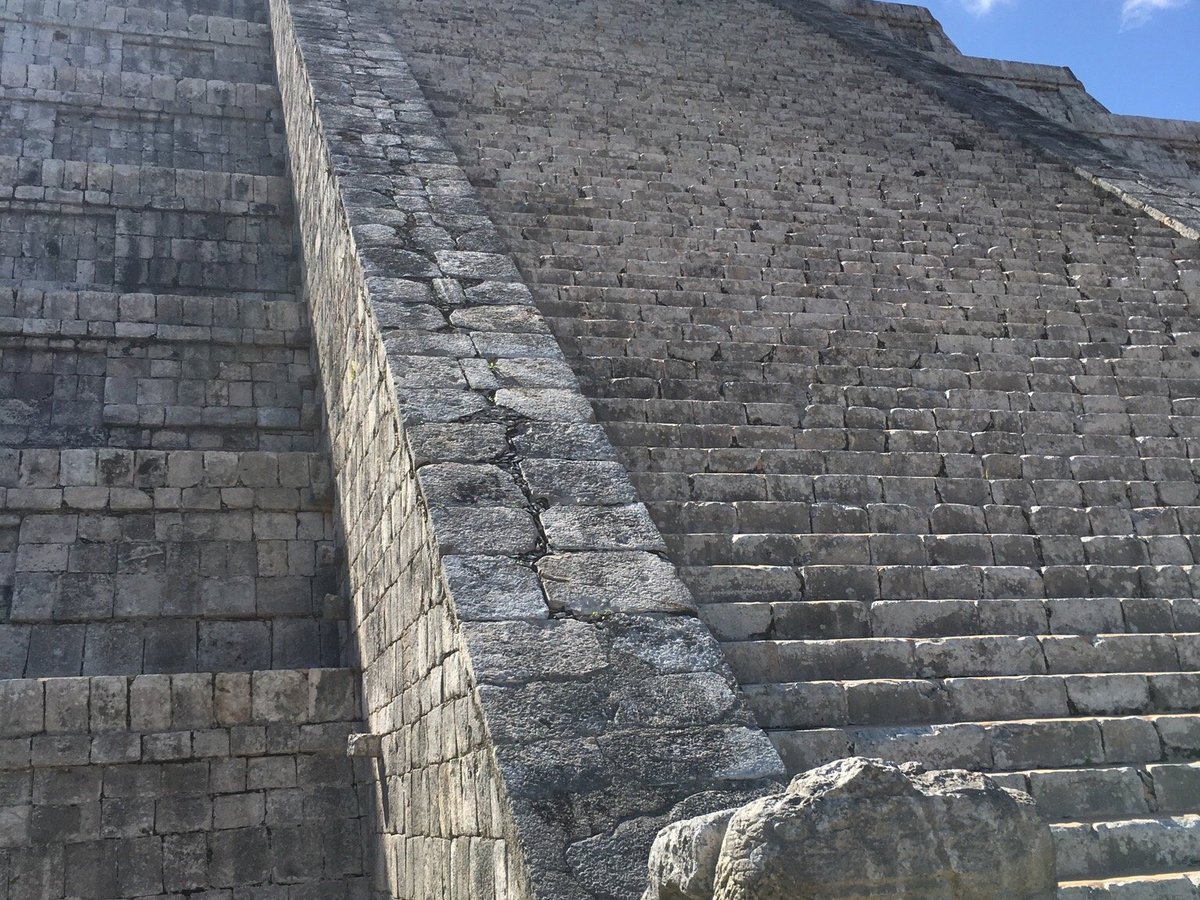 chichen itza day trip cancun gray line