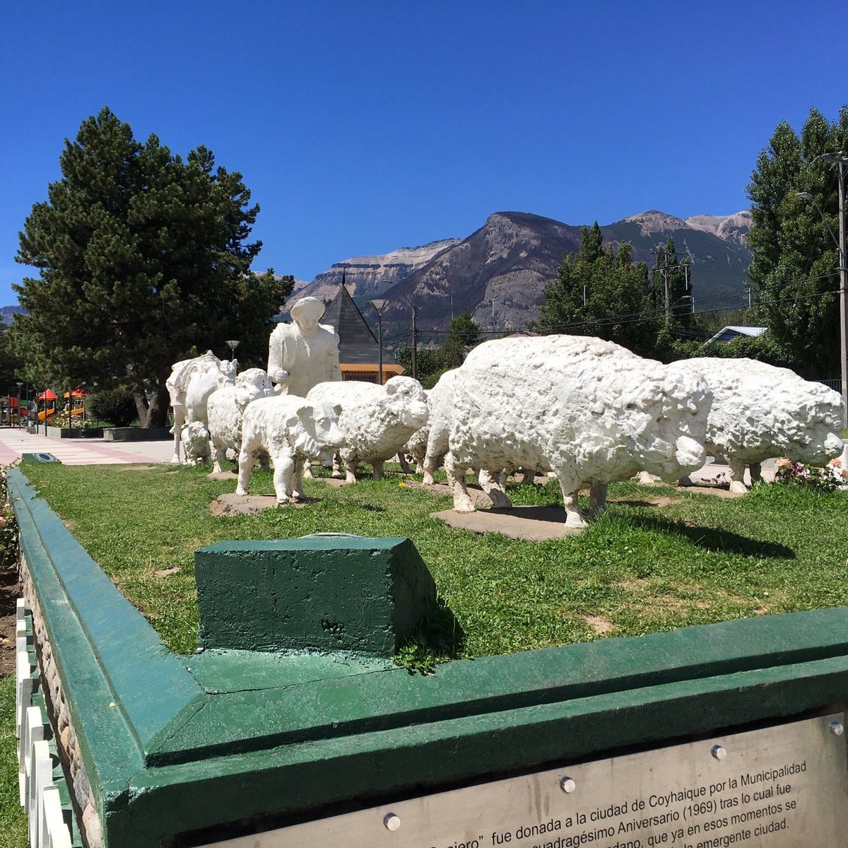 Monumento al Ovejero (Coyhaique): All You Need to Know