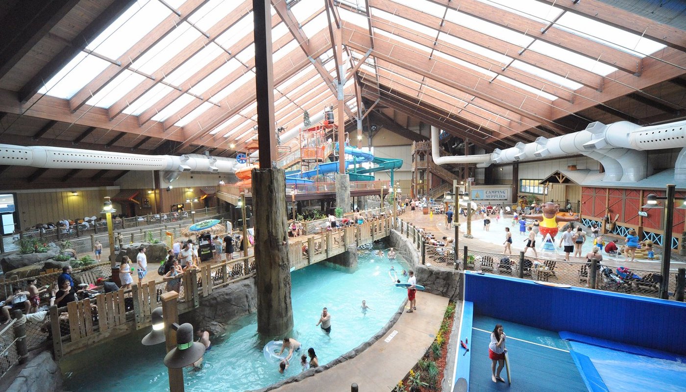 Six Flags Great Escape Lodge & Indoor Waterpark - 퀸스베리 - Six Flags Great Escape Lodge & Indoor Waterpark의 리뷰... 