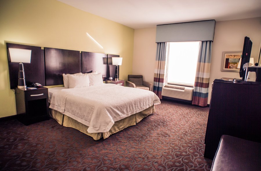 HAMPTON INN MONTICELLO $87 ($̶1̶0̶5̶) - Updated 2021 Prices & Hotel ...