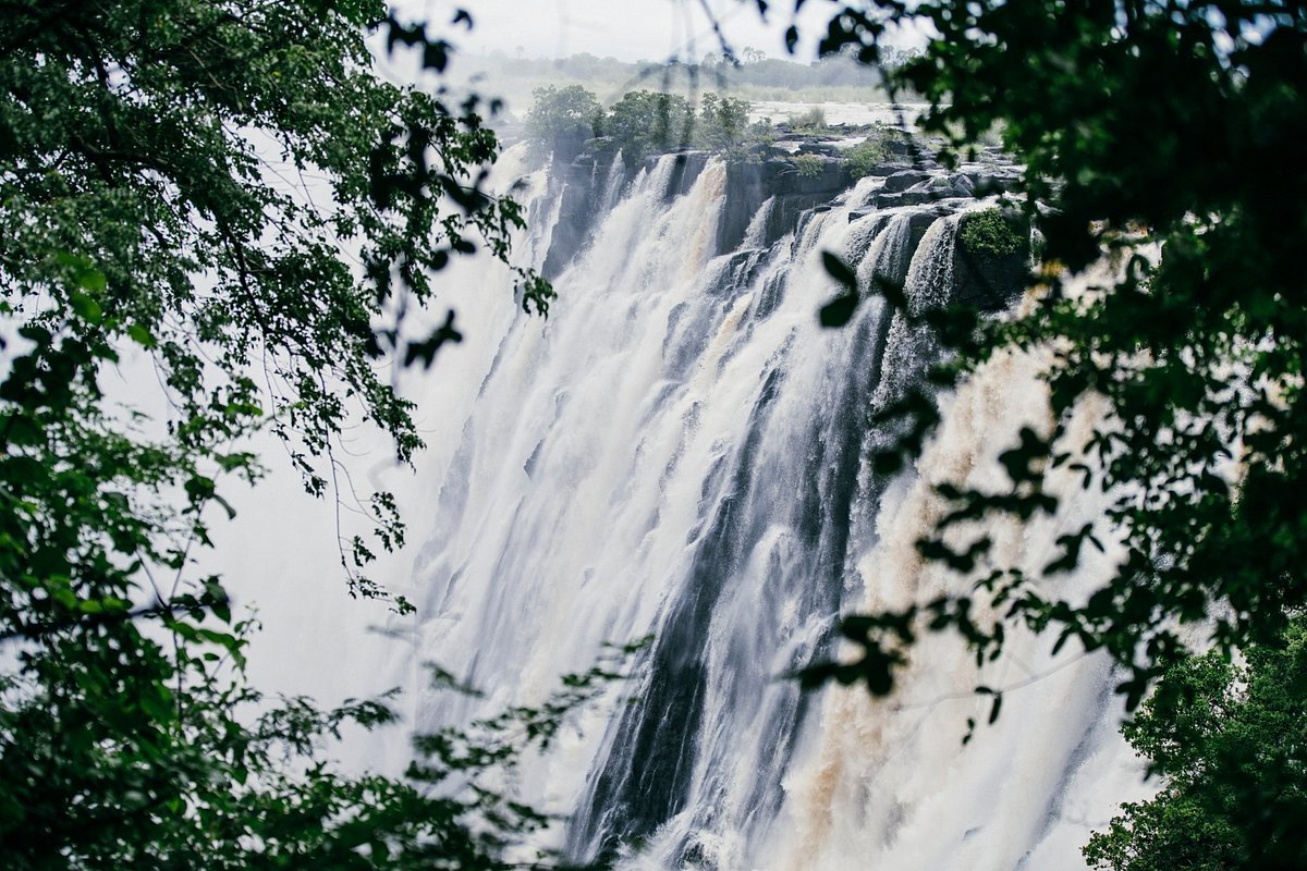 Отель с шикарным видом на водопад Виктория - отзыв о The Royal Livingstone  Victoria Falls Zambia Hotel by Anantara, Ливингстон, Замбия - Tripadvisor